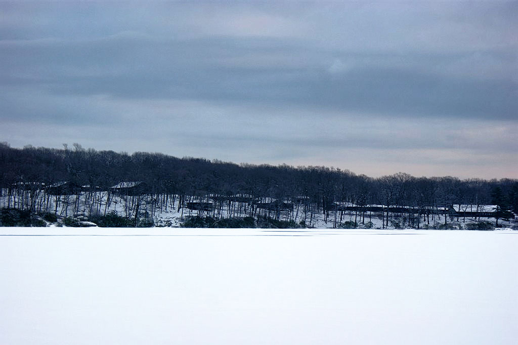 Log cabins on Lake Asktoti.