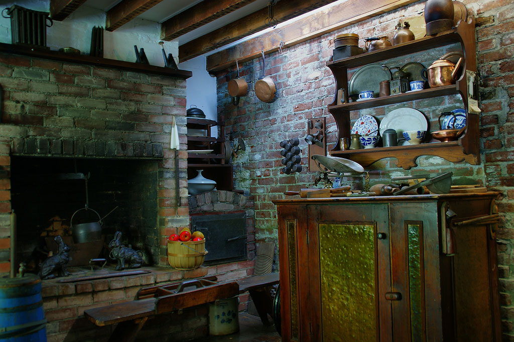gomez mill house
