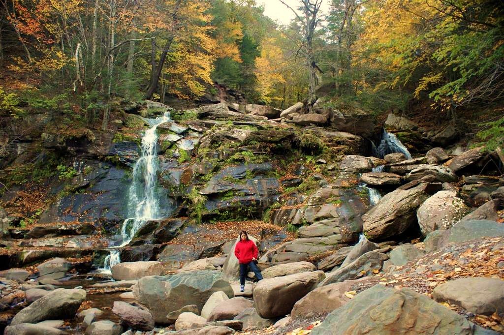 Vi at Bastion Falls.